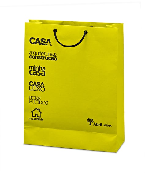 Sacolas de papel couchê personalizado